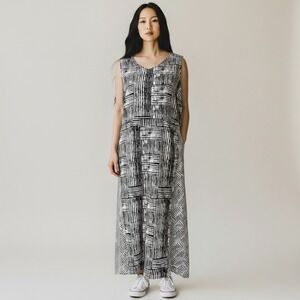HABITAT Linen Dress Women M Loose Fit Relaxed Abstract Lagenlook Travel Comfort